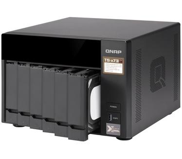 QNAP TS-673