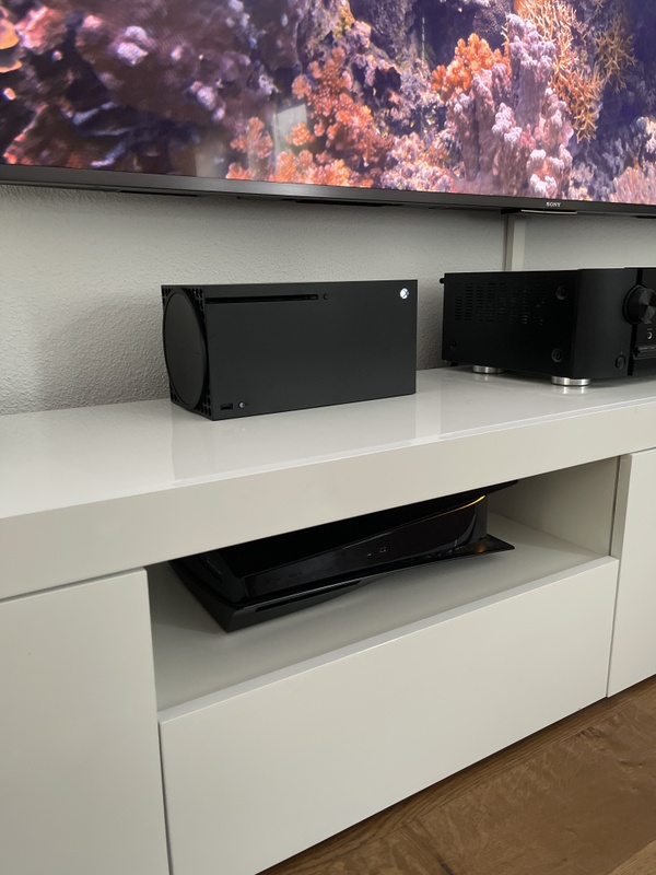 Afbeeldingslocatie: https://tweakers.net/i/DtCsiBF5JlECm7mcXupUHGg4NnY=/x800/filters:strip_icc():strip_exif()/f/image/Mt9P6dLOk7z0Cgj0SzSZm84X.jpg?f=fotoalbum_large