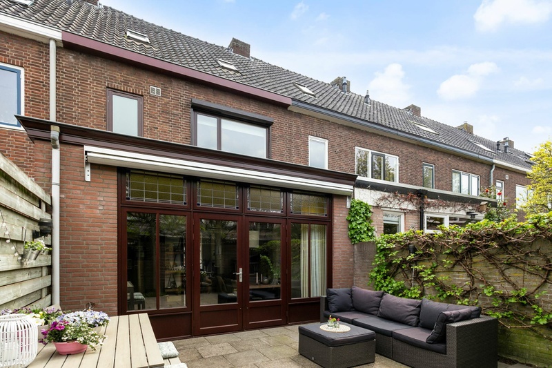 Afbeeldingslocatie: https://tweakers.net/i/Du4643vARRpwt-Z3LsONqbUrBOw=/800x/filters:strip_icc():strip_exif()/f/image/JIRXABJtG2FupZpWzY09fB3c.jpg?f=fotoalbum_large