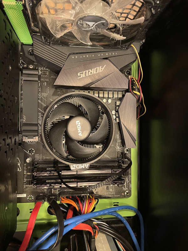 Afbeeldingslocatie: https://tweakers.net/i/Dv5-DhZ2zzraHcFNf5ousoQiCp0=/x800/filters:strip_icc():strip_exif()/f/image/AHxz2bQt5oGu9icbhEhAHNIi.jpg?f=fotoalbum_large