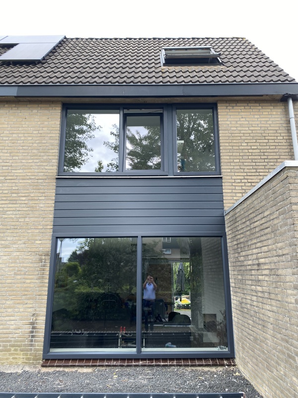 Afbeeldingslocatie: https://tweakers.net/i/DvaOYZCLk8lqEk7zc13zBnlMnqo=/x800/filters:strip_icc():strip_exif()/f/image/1QklVzIGLYG0BXS8Q0KLEkn2.jpg?f=fotoalbum_large
