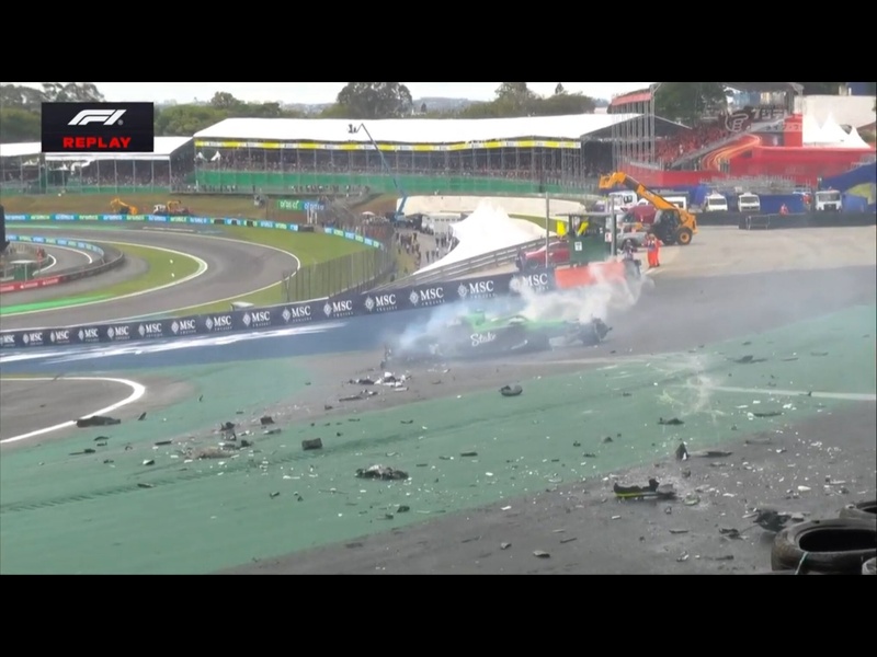 Afbeeldingslocatie: https://tweakers.net/i/DvnZBMSJXTlYq83PVqZwKuIjoR0=/800x/filters:strip_icc():strip_exif()/f/image/a41j8TWxoJaKTAXNjHxJArIT.jpg?f=fotoalbum_large