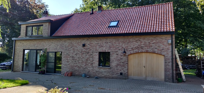 Afbeeldingslocatie: https://tweakers.net/i/DzJIvG40sfnxqe62HEEawuKxhAM=/800x/filters:strip_icc():strip_exif()/f/image/XVHKT3X32Y85GktGbXl1JH7r.jpg?f=fotoalbum_large