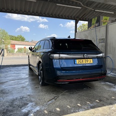 Afbeeldingslocatie: https://tweakers.net/i/E-qxr-fJv0yi_BP6Wlc8Zr4gvXI=/232x232/filters:strip_icc():strip_exif()/f/image/MCaOGL7hElh8qO5uOk0a8RUM.jpg?f=fotoalbum_tile