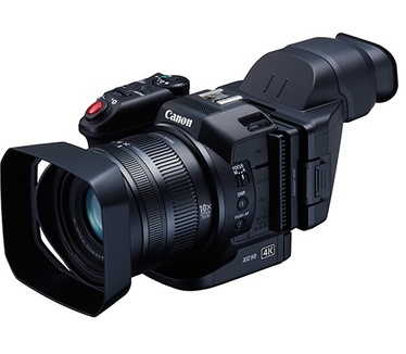 Canon XC10