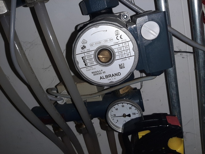 Afbeeldingslocatie: https://tweakers.net/i/E4kiYhdv_MT3c9HeNABvdclX0H4=/800x/filters:strip_icc():strip_exif()/f/image/XjfEZLJNQ6mPDpv1dK5P9x4a.jpg?f=fotoalbum_large