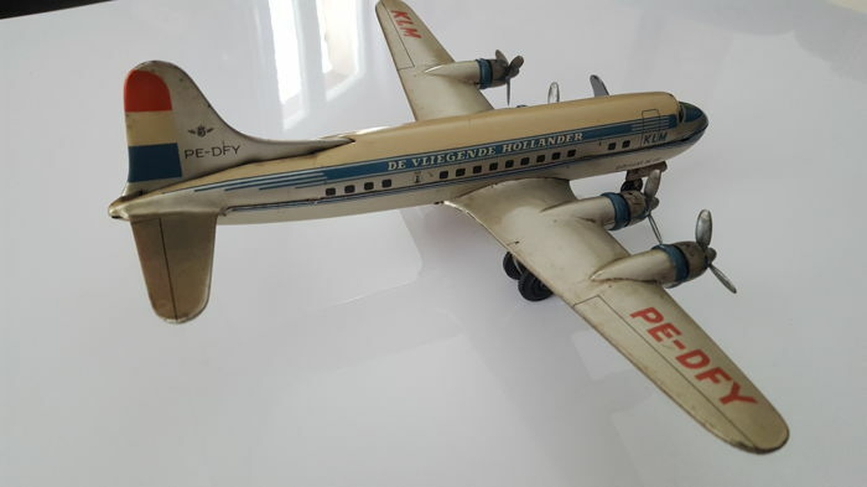 Afbeeldingslocatie: https://tweakers.net/i/EAUwTtRNHckUjUqTHwCqvDQPQC4=/full-fit-in/4920x3264/filters:max_bytes(3145728):no_upscale():strip_icc():fill(white):strip_exif()/f/image/kUvAWSHV1DvHgullLzyIcweC.jpg?f=user_large