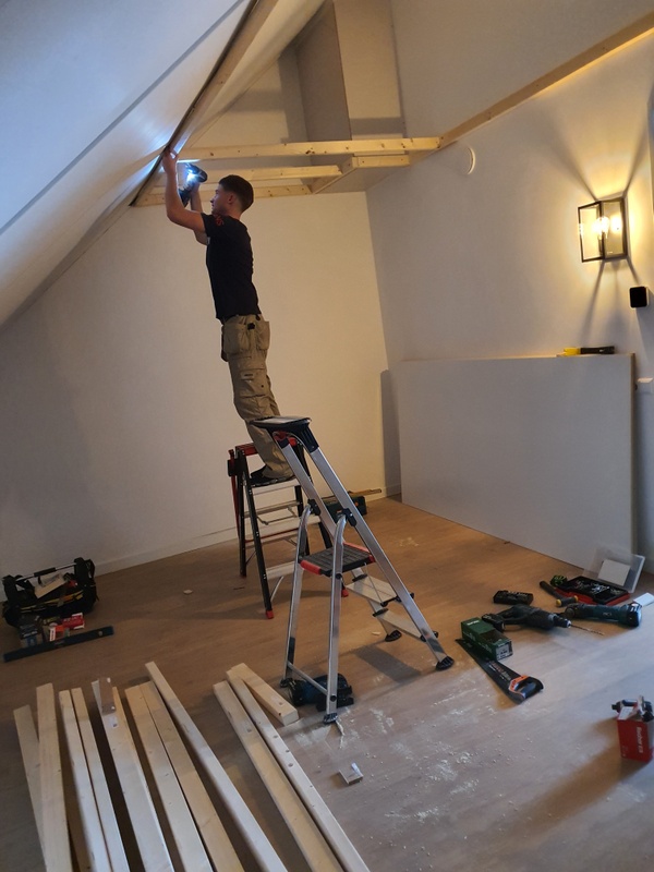 Afbeeldingslocatie: https://tweakers.net/i/EAcuHrFhq6CKNNk-HGcsrTzLCnU=/x800/filters:strip_icc():strip_exif()/f/image/ihuHDeO4PINXBcySCApTRQzD.jpg?f=fotoalbum_large