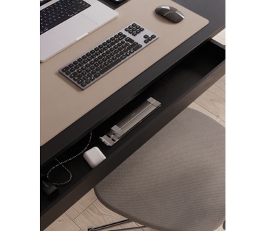 Voomy ECO Laptop Standaard - Verstelbaar & Opvouwbaar - 9 tot 17 inch - Recycled Aluminium - Ergonomische Stand - Voor Laptop, Macbook, Tablet, Lenovo, iPad - Zwart