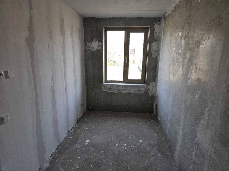 Afbeeldingslocatie: https://tweakers.net/i/EFpEehSF-ux6qqol4VS89R3u1cY=/800x/filters:strip_icc():strip_exif()/f/image/gfjekxJ88bPbvjrCw2j0Y9e7.jpg?f=fotoalbum_large