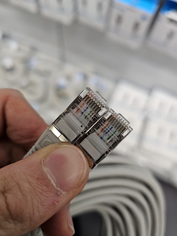 Afbeeldingslocatie: https://tweakers.net/i/EFrwbYr1JocvzZk0YPh3juhiL0o=/x800/filters:strip_icc():strip_exif()/f/image/lkx1KMOCL0A9Ge0ubTxFooa5.jpg?f=fotoalbum_large