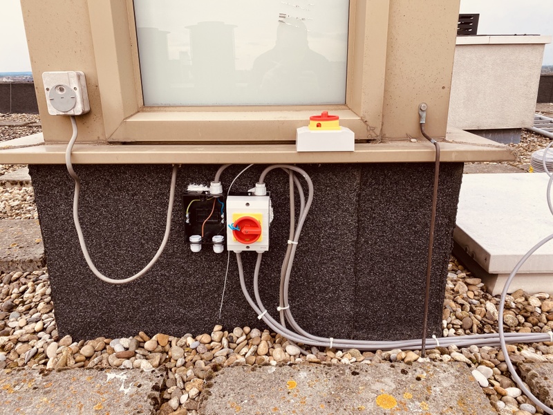 Afbeeldingslocatie: https://tweakers.net/i/EFwd6WUb1lYaFADjaPZ0giNy670=/800x/filters:strip_icc():strip_exif()/f/image/Hm9Pph3RNhmNHuFabDIzp1gc.jpg?f=fotoalbum_large
