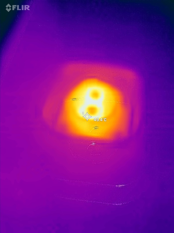 Afbeeldingslocatie: https://tweakers.net/i/EIaBNaAX2KQubVt0VyB9JLNL3LA=/x800/filters:strip_icc():strip_exif()/f/image/iZAW03eAG7sRo01FKt4FMumb.jpg?f=fotoalbum_large