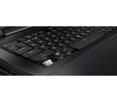 MSI GT75VR 7RE(Titan)-043NL