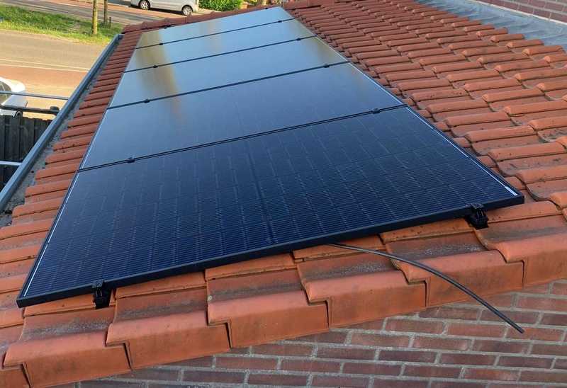 Afbeeldingslocatie: https://tweakers.net/i/EOvlremCWIO5BMwVziQWhq4OqNY=/800x/filters:strip_icc():strip_exif()/f/image/rhihgKnqZDQgM0BE8aJUEH6y.jpg?f=fotoalbum_large