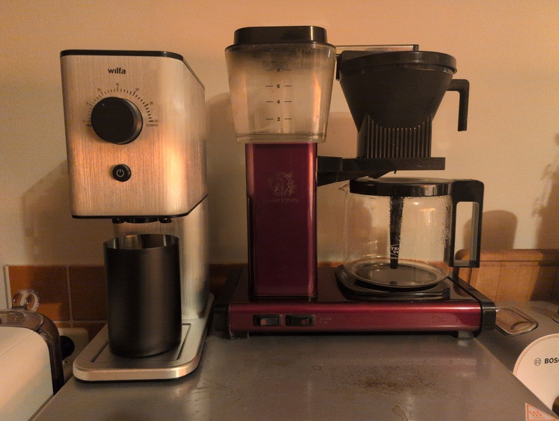 Afbeeldingslocatie: https://tweakers.net/i/EQ1zddDVfmiAuf19izAfsbpiZv4=/800x/filters:strip_icc():strip_exif()/f/image/isOVJOzwwn6UrrS5fmatS45e.jpg?f=fotoalbum_large