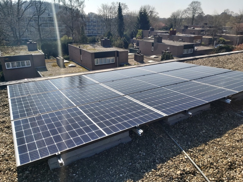 Afbeeldingslocatie: https://tweakers.net/i/ERawm1rHcpnpvmzXm0yxoCuYJ5s=/800x/filters:strip_icc():strip_exif()/f/image/JGN0ZtuDJJbr6wBmeptqXOWB.jpg?f=fotoalbum_large