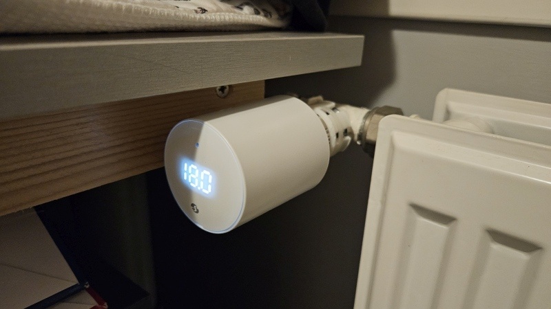 Afbeeldingslocatie: https://tweakers.net/i/ETqLWmzjnOrRKm6m0lDmwrwEf90=/fit-in/4920x3264/filters:max_bytes(3145728):no_upscale():strip_icc():strip_exif()/f/image/Au4nThGzj62RuCEC8zqCKsqM.jpg?f=user_large