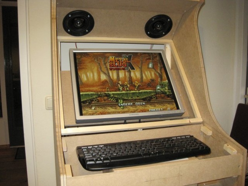 Afbeeldingslocatie: https://tweakers.net/i/EV5ZbJe6groI5PK5DRLqZoztzTw=/full-fit-in/4920x3264/filters:max_bytes(3145728):no_upscale():strip_icc():fill(white):strip_exif()/f/image/OR9PLMtl9wGP3qyBVVy4rj6G.jpg?f=user_large