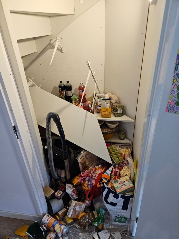 Afbeeldingslocatie: https://tweakers.net/i/EVuH34uGGS1KZiquuHEUdO3P764=/x800/filters:strip_icc():strip_exif()/f/image/SfTBjmB89woIonFNhQ4yGBKi.jpg?f=fotoalbum_large
