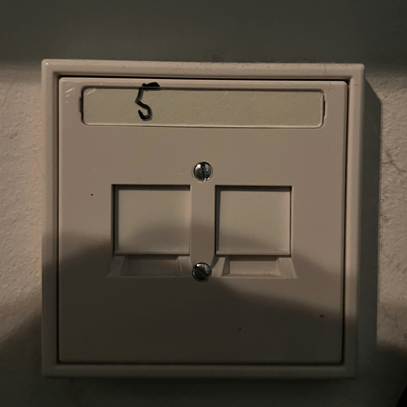 Afbeeldingslocatie: https://tweakers.net/i/EWEmEc4AiFw_i-_kcrhwhPAjzsU=/800x/filters:strip_exif()/f/image/Y5QbMZXBsYVhv1HXuCTE95d1.png?f=fotoalbum_large