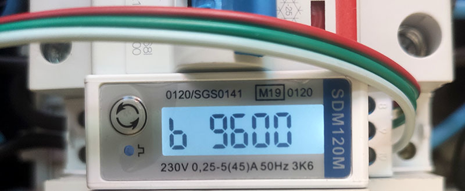 Afbeeldingslocatie: https://tweakers.net/i/EWWkXPdmHy3xKXkDejCNCrJSDHI=/full-fit-in/4920x3264/filters:max_bytes(3145728):no_upscale():strip_icc():fill(white):strip_exif()/f/image/IOuj7RfEuYi2nfNbKyWPrzVZ.jpg?f=user_large