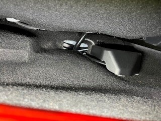 Afdekking stoelrails Toyota Corolla Hybrid TS