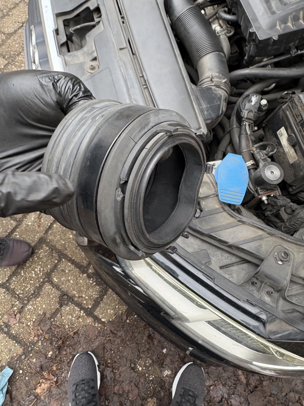 Afbeeldingslocatie: https://tweakers.net/i/EXYOpiv5LnAUICm54Obfjoig7Fo=/x800/filters:strip_icc():strip_exif()/f/image/BbQHbcd91lZ6fD3qjrZmhblD.jpg?f=fotoalbum_large