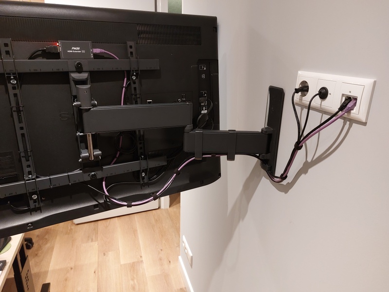 Afbeeldingslocatie: https://tweakers.net/i/EaPsR84V24sMpzy3fsRwUJSEBi0=/800x/filters:strip_icc():strip_exif()/f/image/QACgVL3aKsyu6JkwNapB0UEo.jpg?f=fotoalbum_large