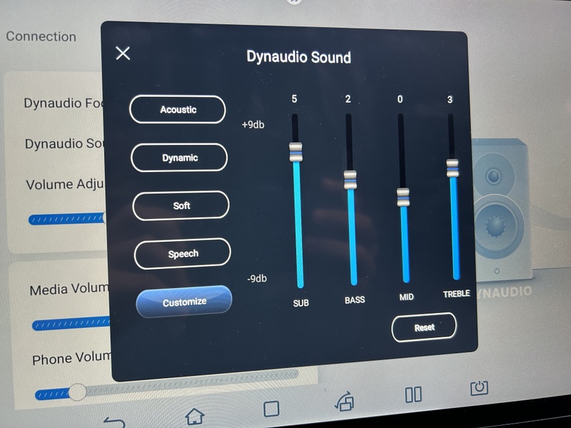 Afbeeldingslocatie: https://tweakers.net/i/EbNHtKgK4ECFwC6LSb7yK5kvoTU=/800x/filters:strip_icc():strip_exif()/f/image/CpEcgPAElF2cji8uxgmZPAC9.jpg?f=fotoalbum_large