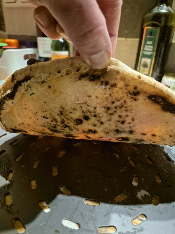 Afbeeldingslocatie: https://tweakers.net/i/EgBJKudU-PTDyOqQYdz5Vypsk3o=/x800/filters:strip_icc():strip_exif()/f/image/TclunFA2WO9pCG2X5htzitbG.jpg?f=fotoalbum_large