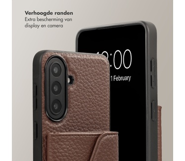 Selencia Sera Telefoonhoes met Koord en Envelop Pashouder Samsung Galaxy A57 (5G) - Chocolate Brown