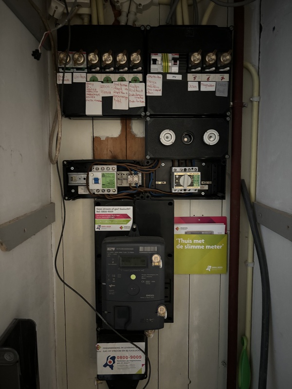 Afbeeldingslocatie: https://tweakers.net/i/Ehmq7SHS7BgVD-qgzRy8_tv8Uq0=/x800/filters:strip_icc():strip_exif()/f/image/gGThLbIdY7TKDBTHAbZ3JjzX.jpg?f=fotoalbum_large