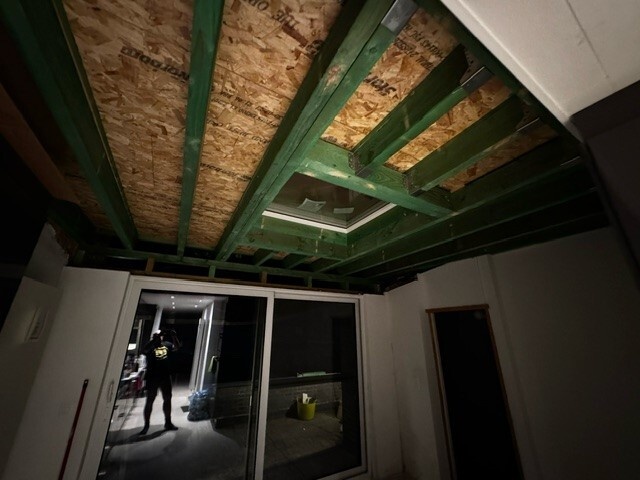 Afbeeldingslocatie: https://tweakers.net/i/EjpTXosCoe60-McVTX87fokxC_4=/full-fit-in/4920x3264/filters:max_bytes(3145728):no_upscale():strip_icc():fill(white):strip_exif()/f/image/8d1HWKYt5wxY5WLGHSmNOuXy.jpg?f=user_large