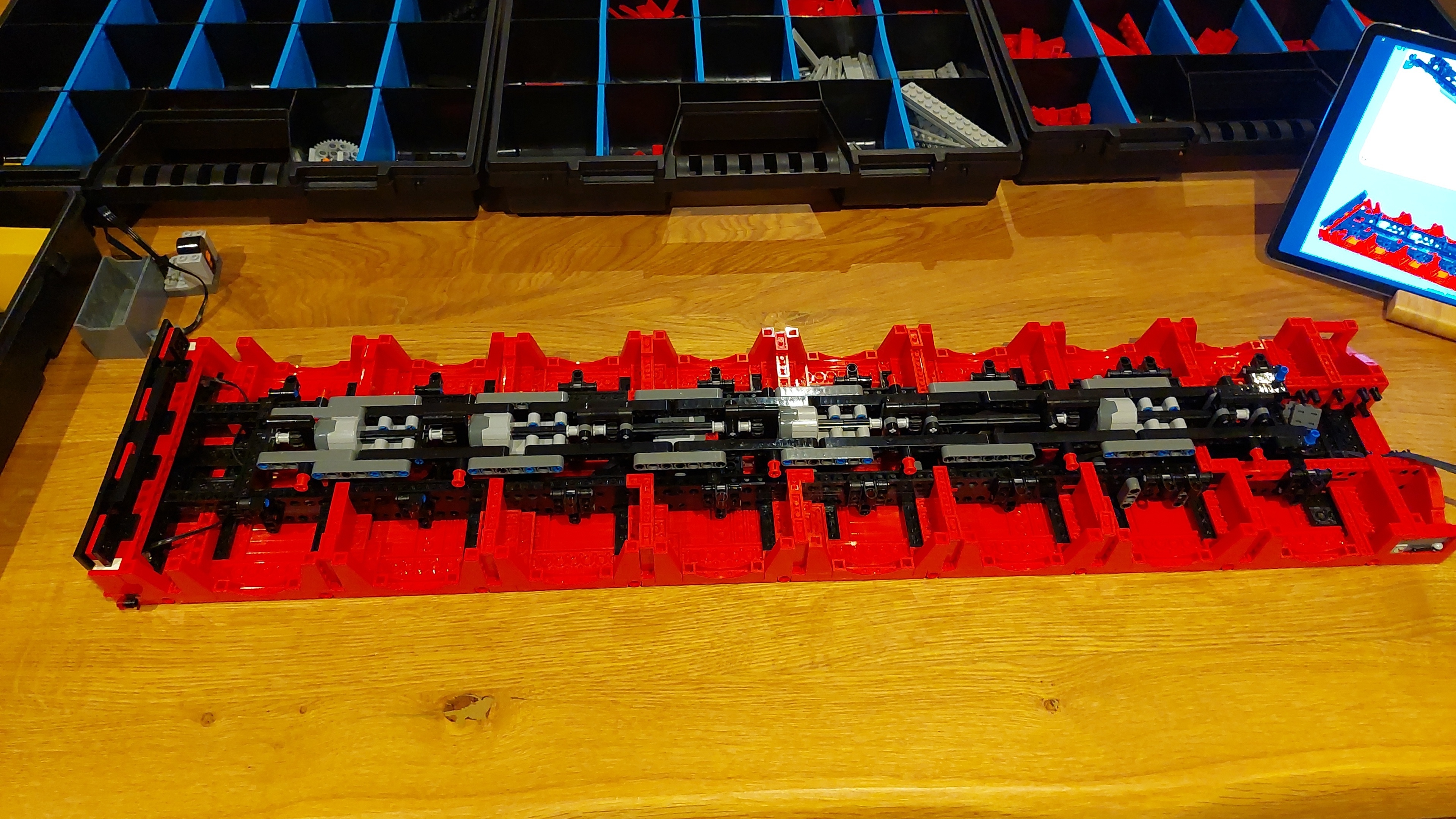 Afbeeldingslocatie: https://tweakers.net/i/Eln73iRrnUGzz1mFJNr6zLi09lc=/fit-in/4920x3264/filters:max_bytes(3145728):no_upscale():strip_icc():strip_exif()/f/image/e8sW62ROat0xeAXoBJ2VAaKh.jpg?f=user_large