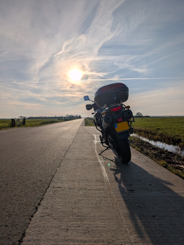 Afbeeldingslocatie: https://tweakers.net/i/EmuHaHt30OPgv-jnT3e-96n05MQ=/x800/filters:strip_icc():strip_exif()/f/image/AEBkPJHEPOkxOsQHboevDqzV.jpg?f=fotoalbum_large