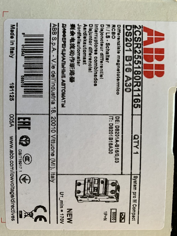 Afbeeldingslocatie: https://tweakers.net/i/EnckA4KvNSp3b_wd_ODX6SWxgB8=/x800/filters:strip_icc():strip_exif()/f/image/pmqYsjEdHoOJhngPjSiyVODi.jpg?f=fotoalbum_large