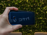 HTC U11 Life