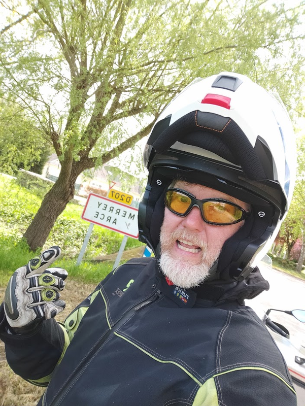 Afbeeldingslocatie: https://tweakers.net/i/Eri1lNIQpFcAGerG0QfFmVBD6O0=/x800/filters:strip_exif()/f/image/oPZhZ1DNvEIUsG8WhQZ7PeT6.png?f=fotoalbum_large