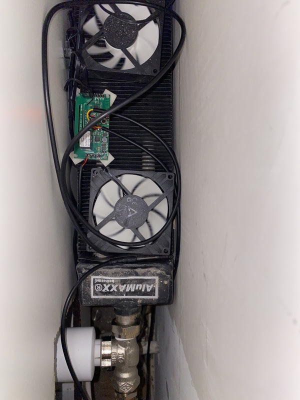 Afbeeldingslocatie: https://tweakers.net/i/Es-U8jsPMKHOPDHyBqTRLY68_Es=/x800/filters:strip_icc():strip_exif()/f/image/Rpr68DLqRA1AfXjyhQZ9EJ80.jpg?f=fotoalbum_large