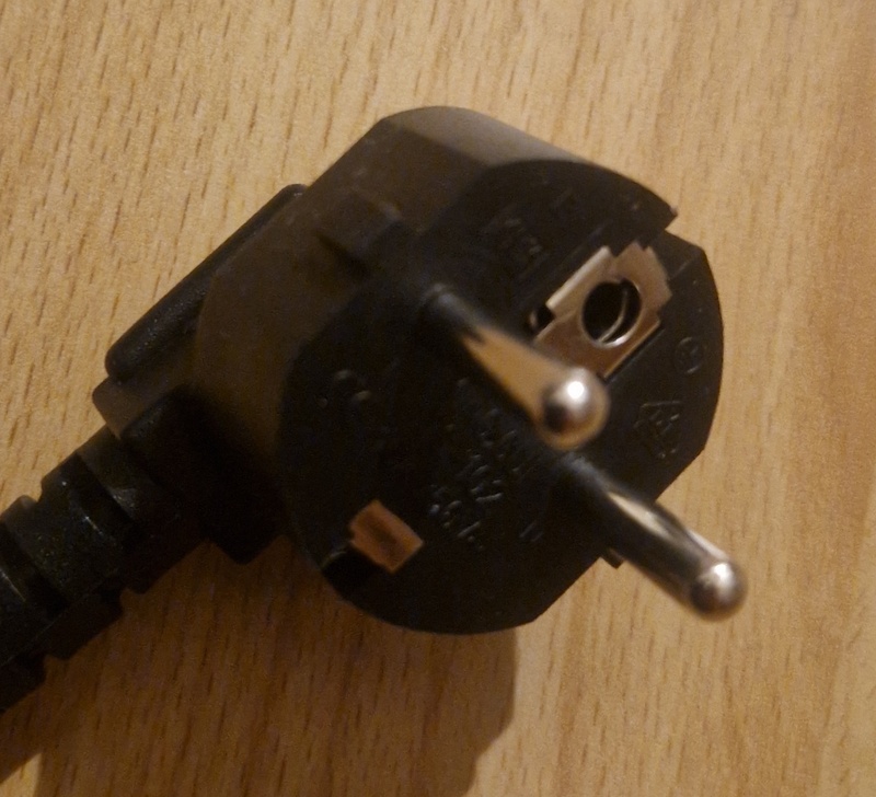 Afbeeldingslocatie: https://tweakers.net/i/EspqmLGX9IKYIqqkHLGMrH_iJ7I=/800x/filters:strip_icc():strip_exif()/f/image/YQBJYMAu9Bk4ERzTGHiChfHA.jpg?f=fotoalbum_large