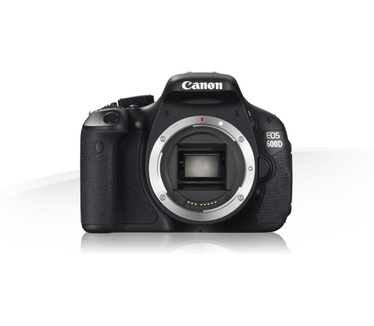 Canon EOS 600D + EF-S 18-55mm DC III Zwart