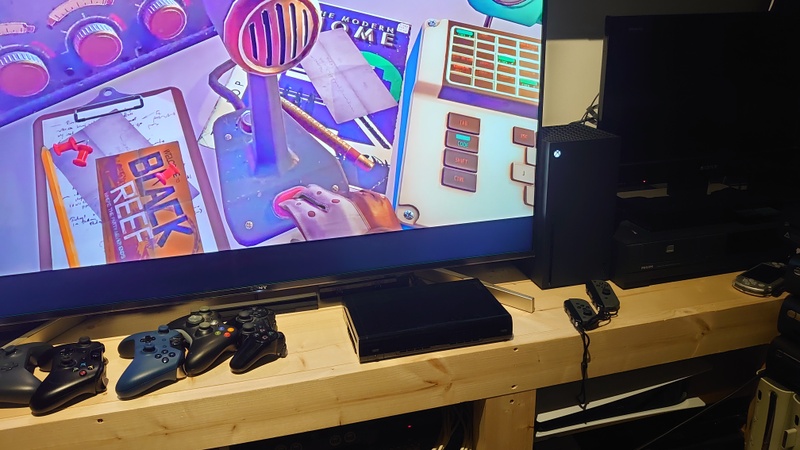 Afbeeldingslocatie: https://tweakers.net/i/EzUHIAleuD9nom4ELEyLqCD0BFM=/800x/filters:strip_icc():strip_exif()/f/image/NAVTzNUvPb38TDaGIq9xZjO5.jpg?f=fotoalbum_large