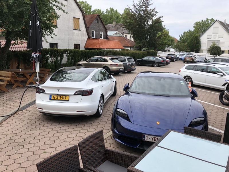 Afbeeldingslocatie: https://tweakers.net/i/EziDpqmtggzsT_kwgr0YmVMdLwc=/800x/filters:strip_icc():strip_exif()/f/image/NMcGRbplVXl9zJHrZXhGJRjB.jpg?f=fotoalbum_large