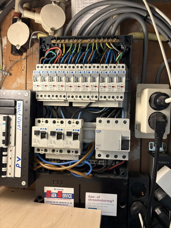 Afbeeldingslocatie: https://tweakers.net/i/F-2upFwV0Q6nhBhJmdO2O94L-vc=/x800/filters:strip_icc():strip_exif()/f/image/In3l3PiEs0yfrrSfNy0o3I5W.jpg?f=fotoalbum_large