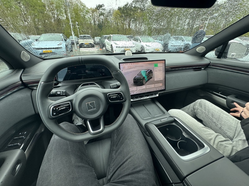 Afbeeldingslocatie: https://tweakers.net/i/F-N3IRiMaCu4QAWdKaG75Oi0EV8=/800x/filters:strip_icc():strip_exif()/f/image/7PmNzGCW8592a7dx8jGHydE4.jpg?f=fotoalbum_large