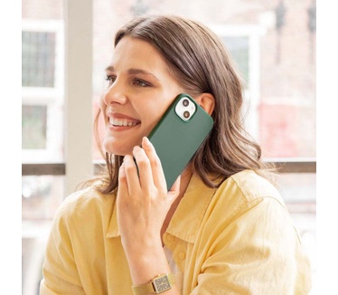 Accezz Liquid Silicone Backcover met MagSafe Samsung Galaxy S26 Plus - Cooper Green