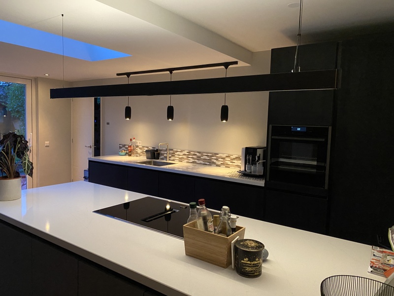 Afbeeldingslocatie: https://tweakers.net/i/F3mjvhomU_uyc215Op2sUnoudD8=/800x/filters:strip_icc():strip_exif()/f/image/gAfUKJoxUCIOtH8x9y8QsQPQ.jpg?f=fotoalbum_large