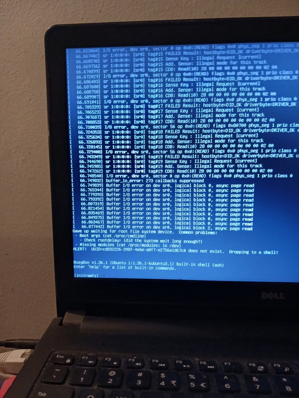 Afbeeldingslocatie: https://tweakers.net/i/F45fVB3aRbZDnwLKjBWkROsk4h8=/x800/filters:strip_icc():strip_exif()/f/image/Vzswh99Z8QUX6Ry7jewMJe4D.jpg?f=fotoalbum_large