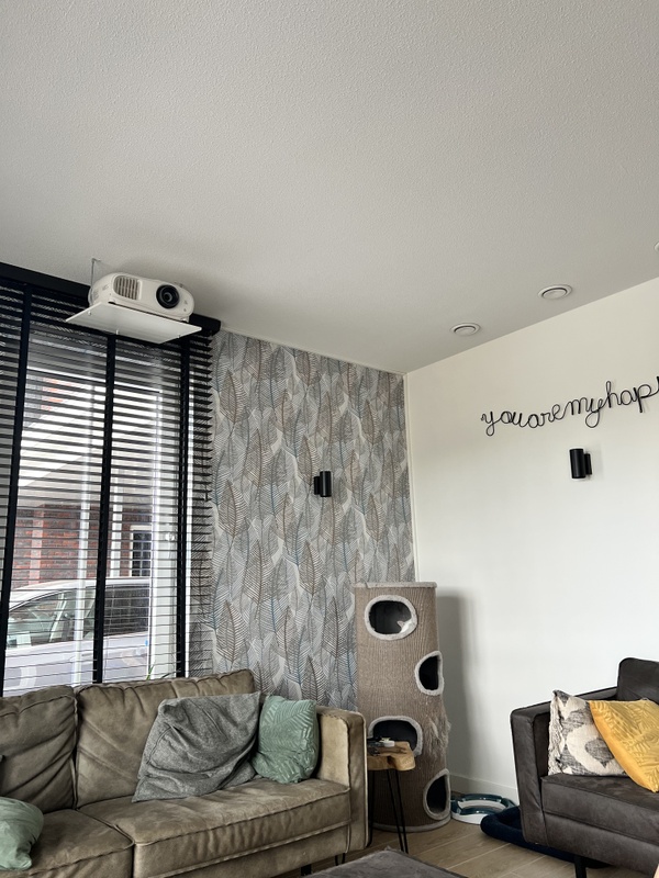 Afbeeldingslocatie: https://tweakers.net/i/F5oAzCui6M795ooCIzEYZYA6Cs4=/x800/filters:strip_icc():strip_exif()/f/image/YJKeTqaXMtPbI28LuqnnHAx2.jpg?f=fotoalbum_large